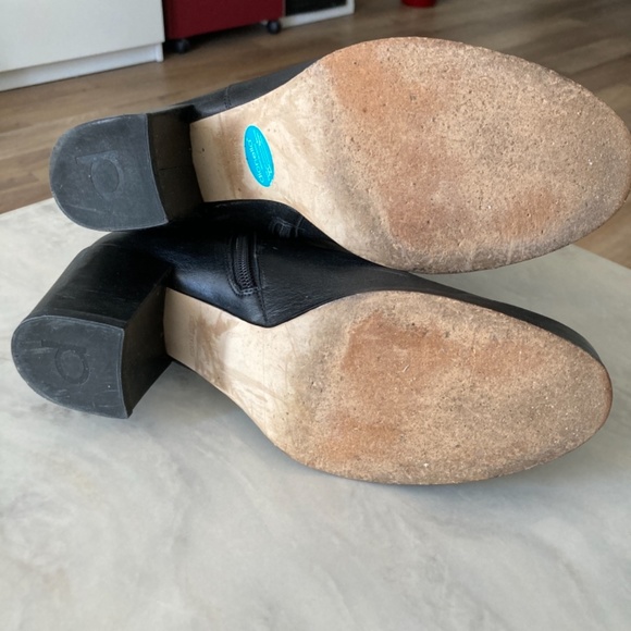 Dionella Black Leather booties - Picture 10 of 15